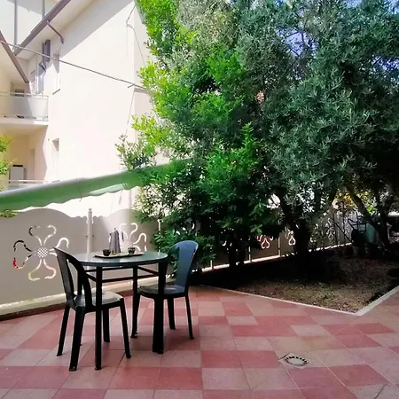 Quadrilocale 50 Mt Dal Mare Taunus Vacanze Cod 498 *