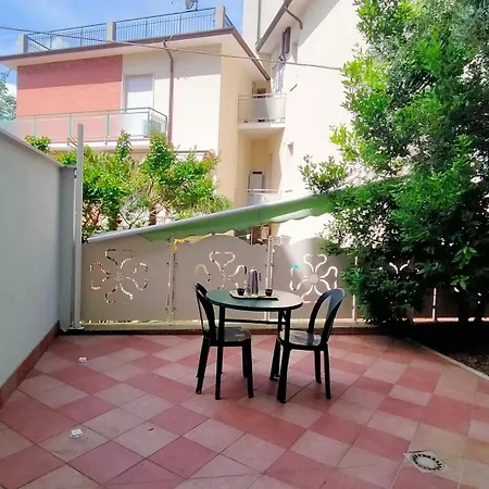 Quadrilocale 50 Mt Dal Mare Taunus Vacanze Cod 498