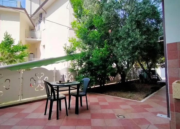 Quadrilocale 50 Mt Dal Mare Taunus Vacanze Cod 498 *