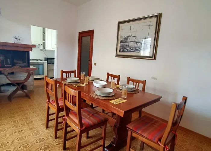 Lejlighed Quadrilocale 50 Mt Dal Mare Taunus Vacanze Cod 498